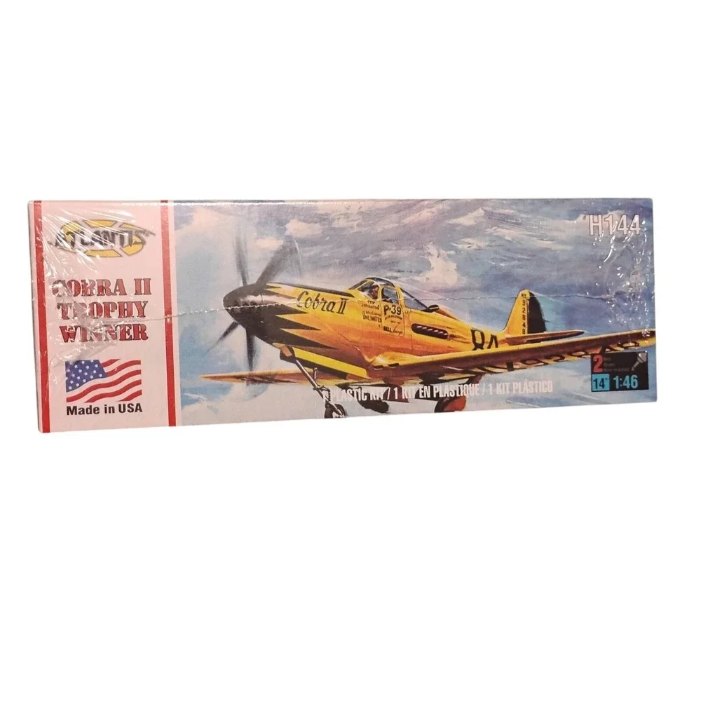 10-144 ATLANTIS‎ 1:46 Scale Bell P-39Q Cobra II Plastic Model Kit New Sealed